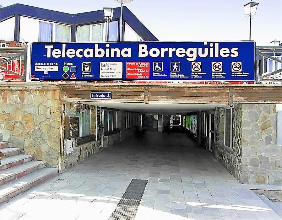 Ski Plaza Sierra Nevada & Zona Baja 외부 사진